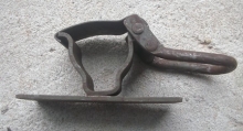UAZ 469 Halter f�r Spaten