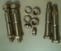 GAZ 69 4 Schrauben komplett f�r die Hebelsto�d�mpfer